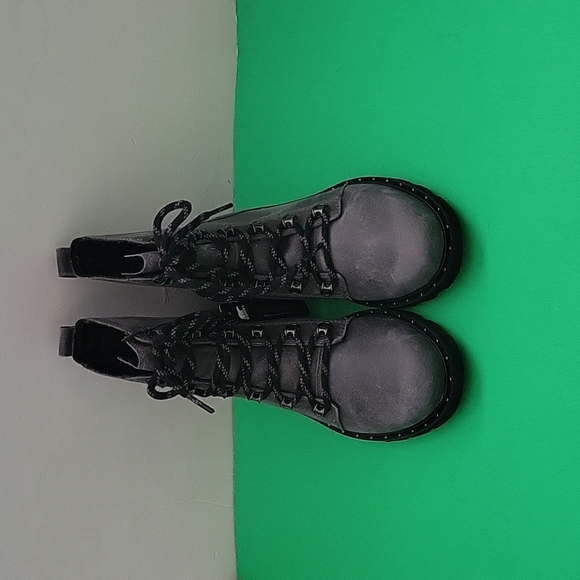 Sorel Women Lennox Lace Waterproof Boot - Picture 4 of 12